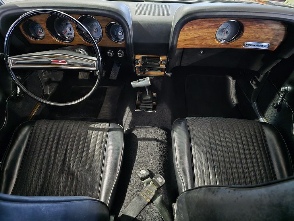 1970 Ford Mustang Image 11