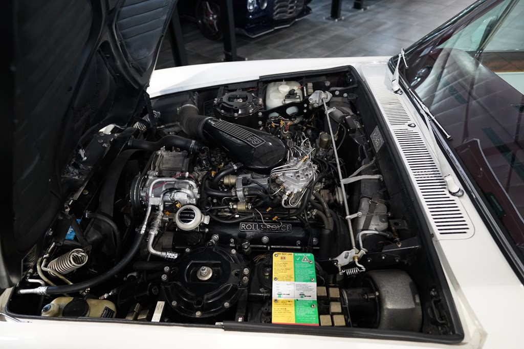 1987 Rolls-Royce Corniche Image 37