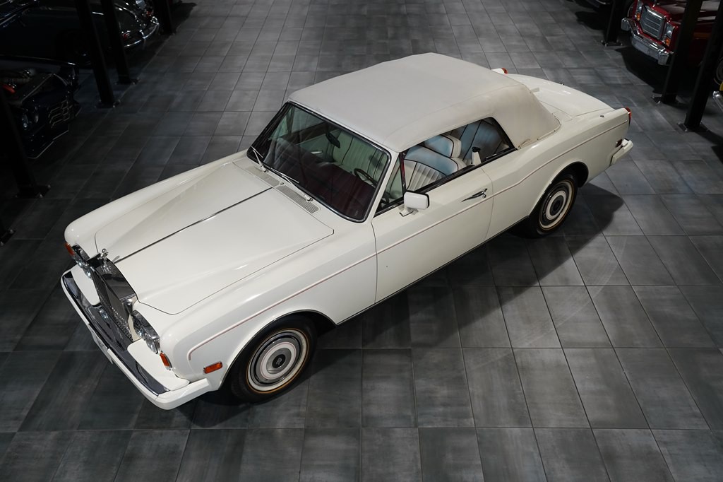 1987 Rolls-Royce Corniche Image 41