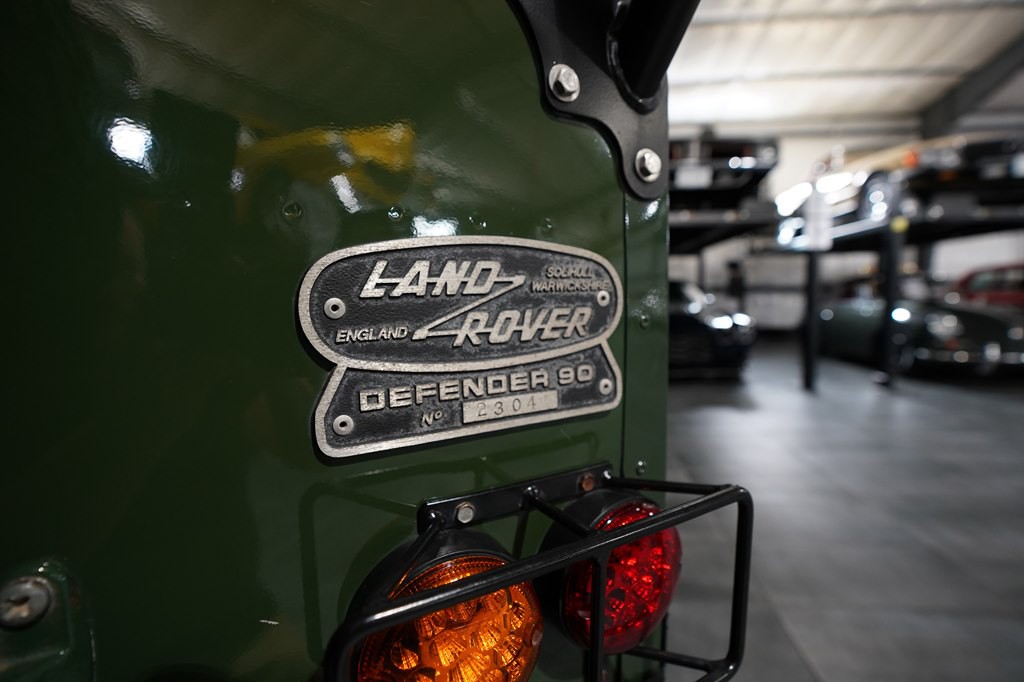 1997 Land Rover Defender Image 29