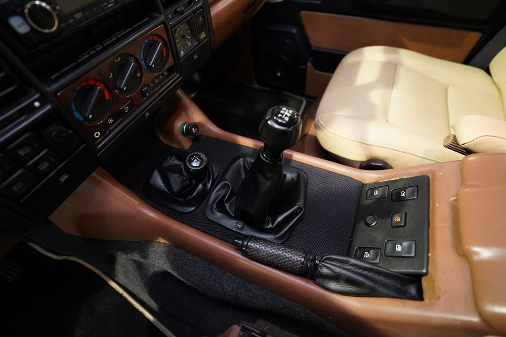 1996 Land Rover Range Rover Image 17