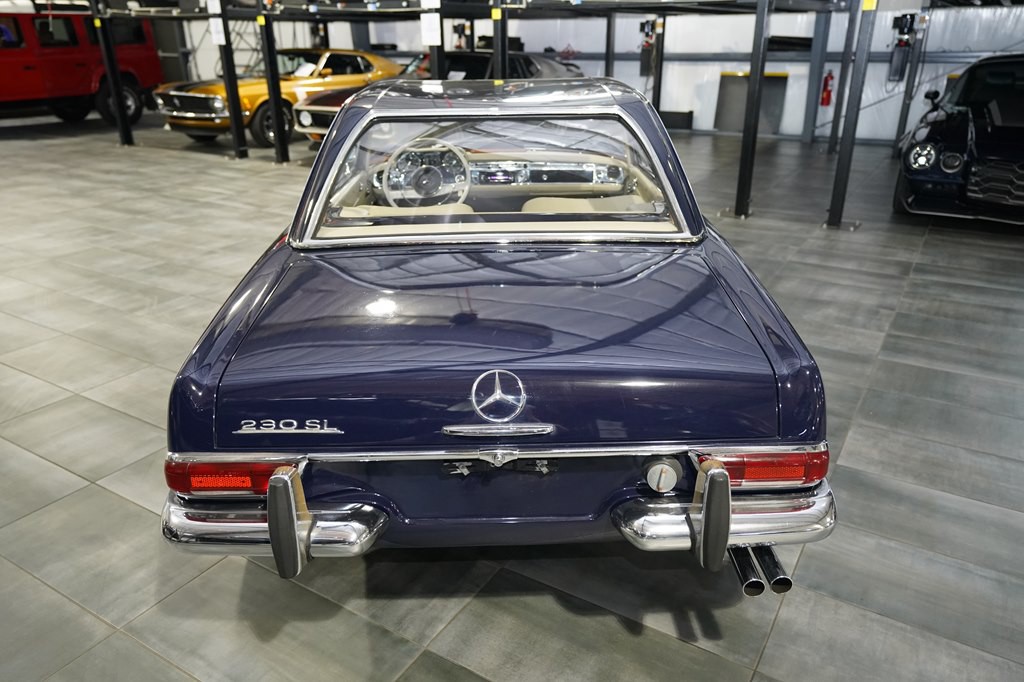 1966 Mercedes-Benz 230 SL Image 5