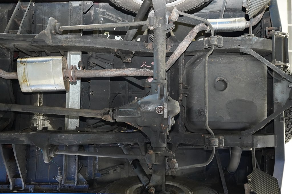 1993 Land Rover Defender Image 41
