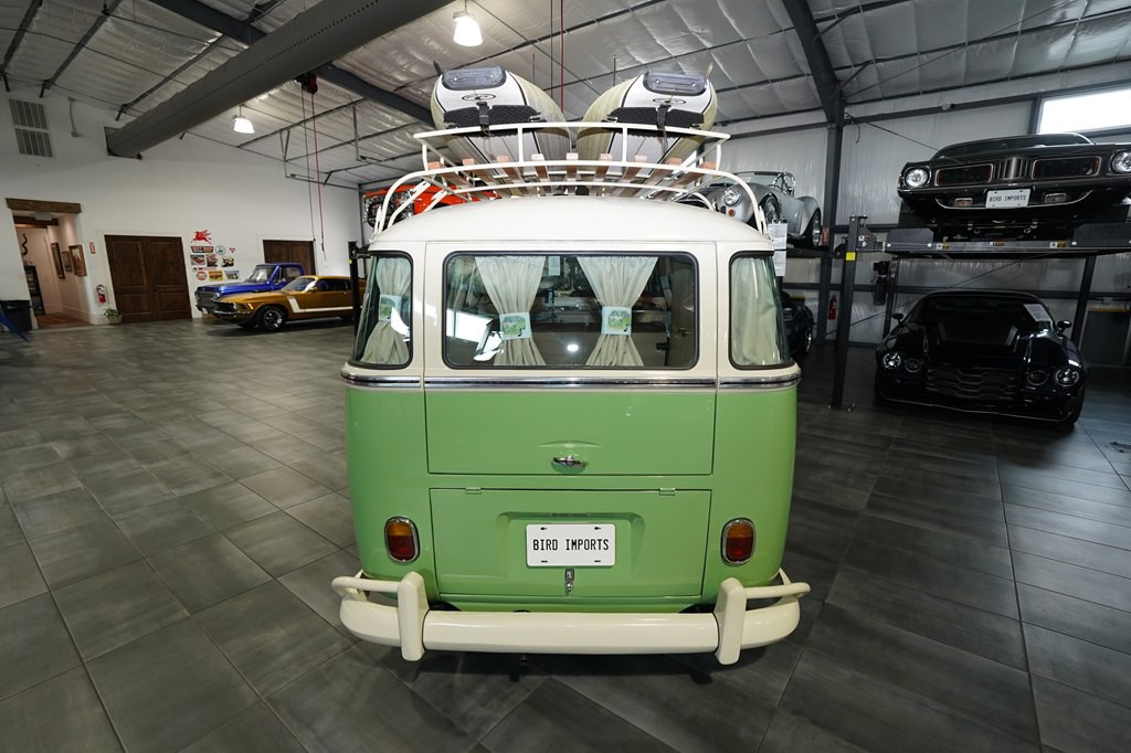 1966 Volkswagen Microbus Image 5