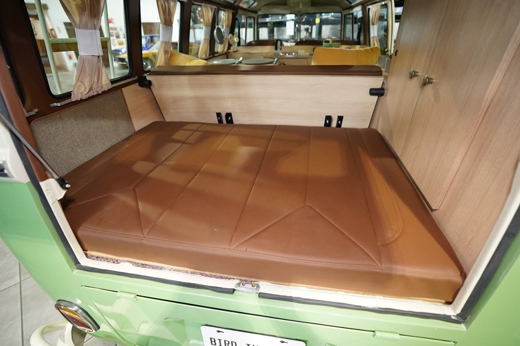 1966 Volkswagen Microbus Image 35