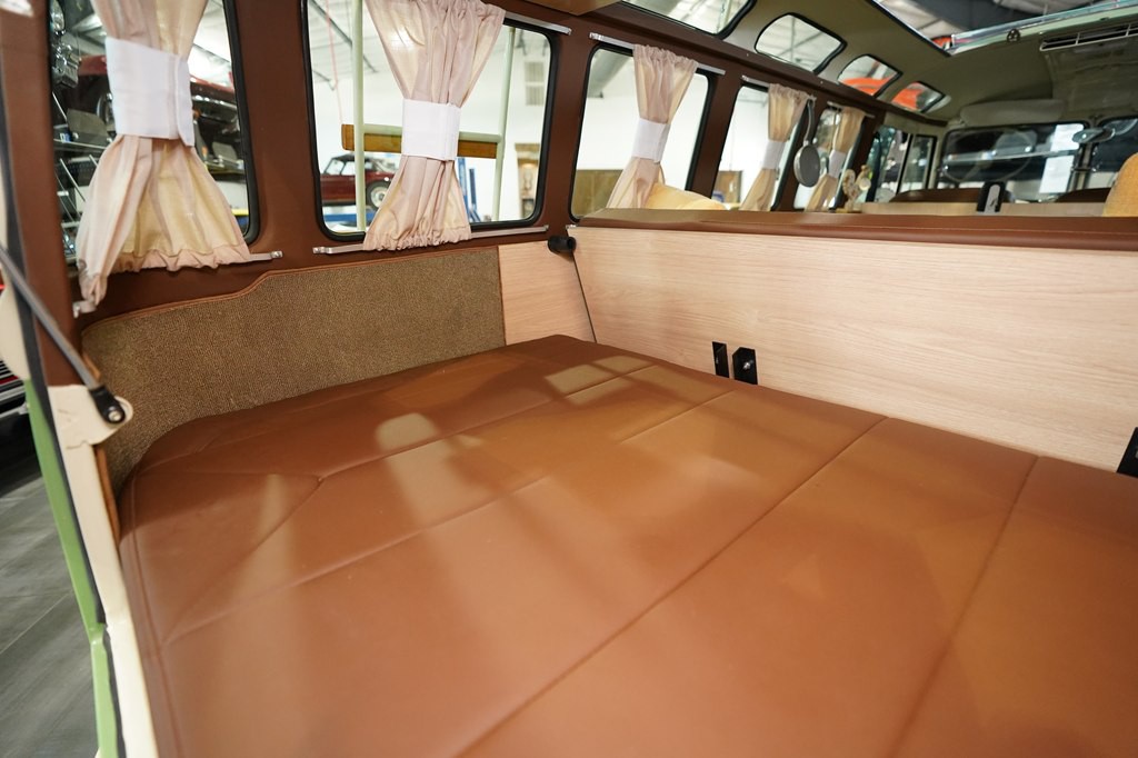 1966 Volkswagen Microbus Image 37