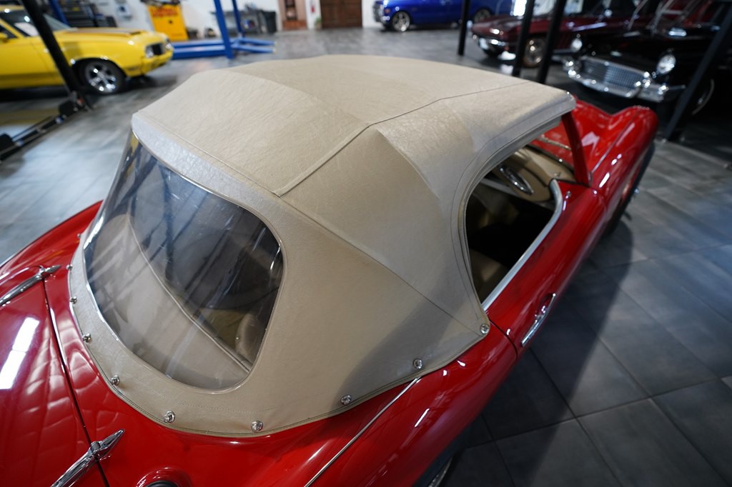 1960 Austin Healey 3000 Image 12