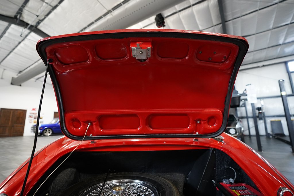 1960 Austin Healey 3000 Image 32