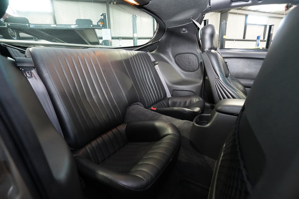 2002 Pontiac Firebird Image 21