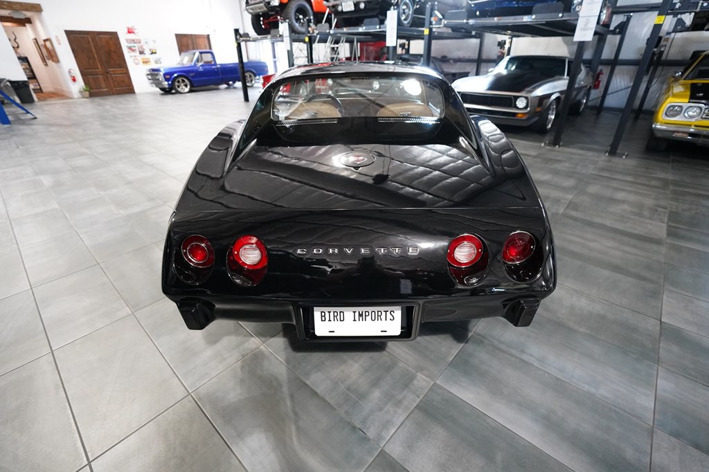 1975 Chevrolet Corvette Image 5