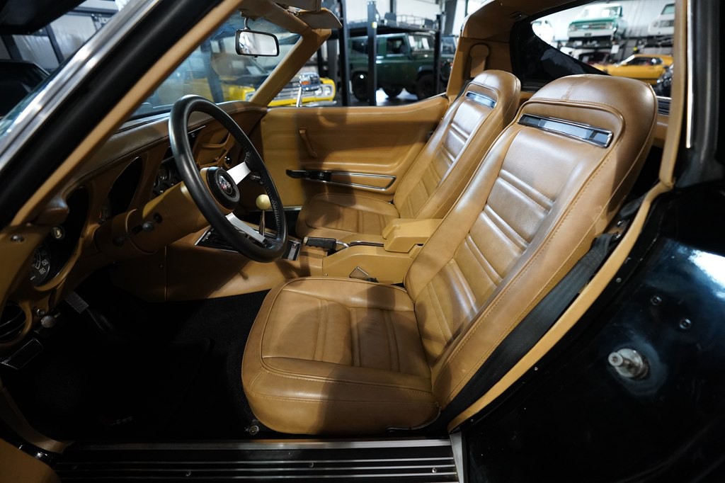 1975 Chevrolet Corvette Image 17