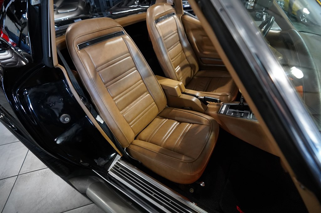 1975 Chevrolet Corvette Image 20