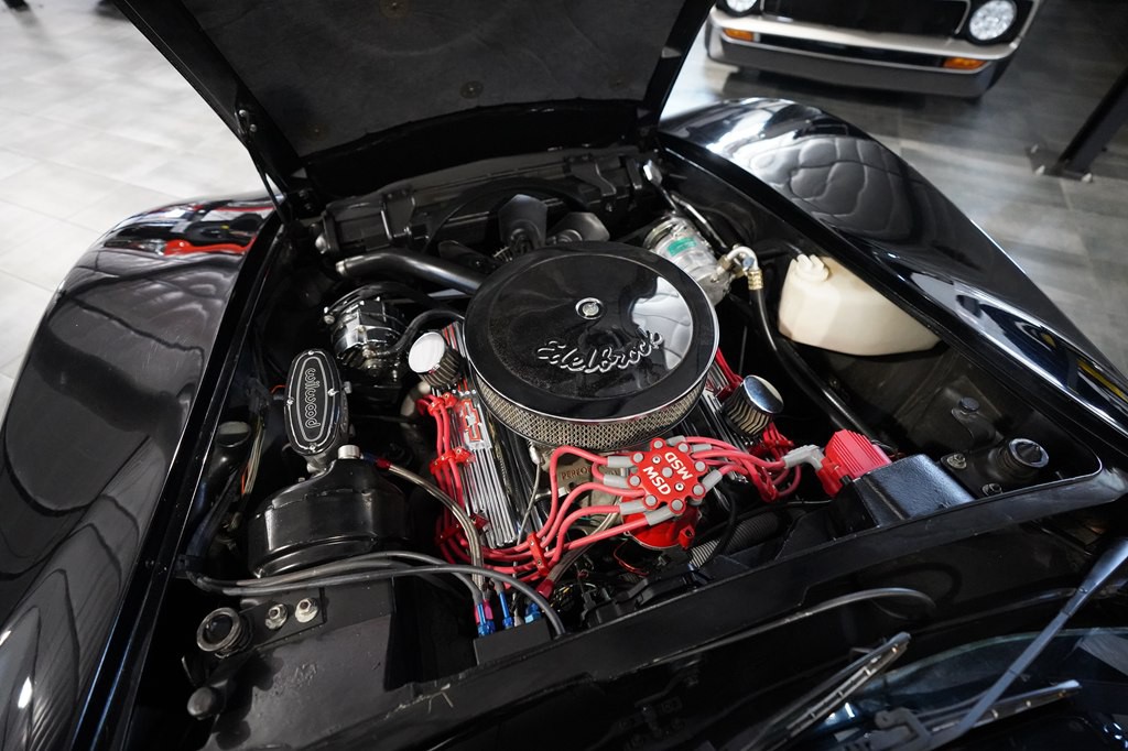 1975 Chevrolet Corvette Image 25
