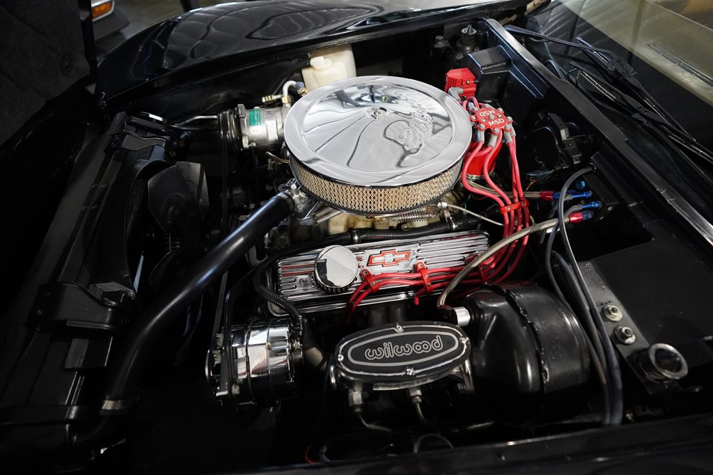 1975 Chevrolet Corvette Image 26