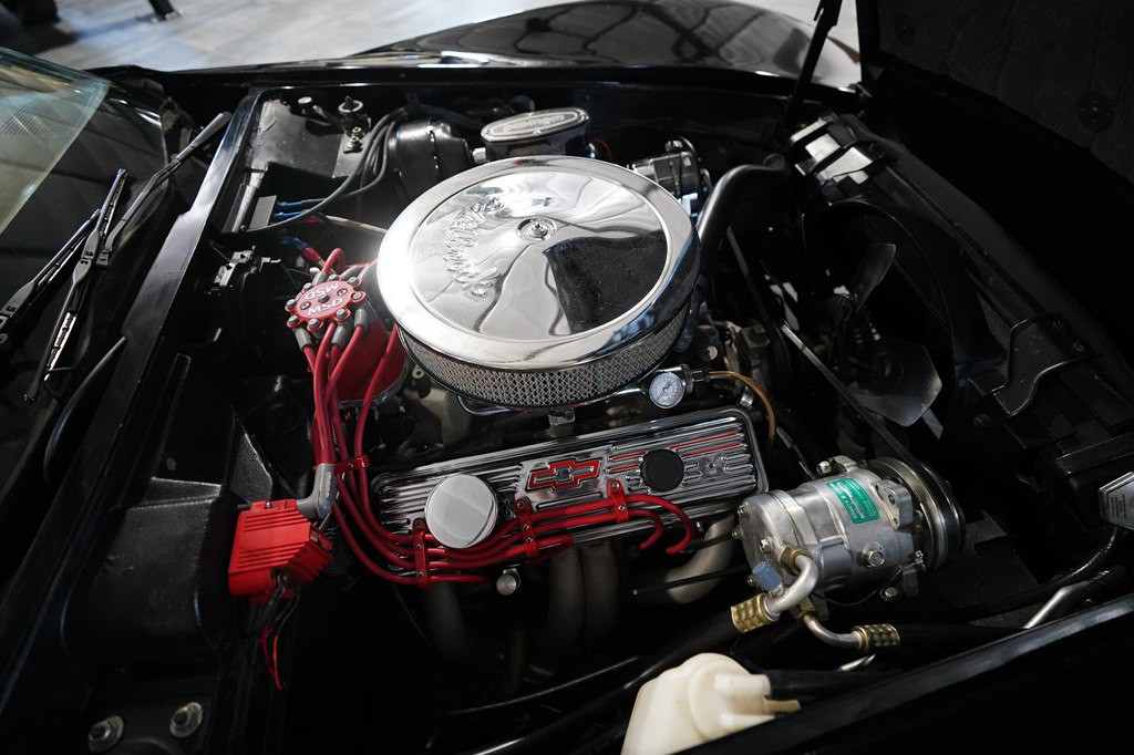 1975 Chevrolet Corvette Image 27