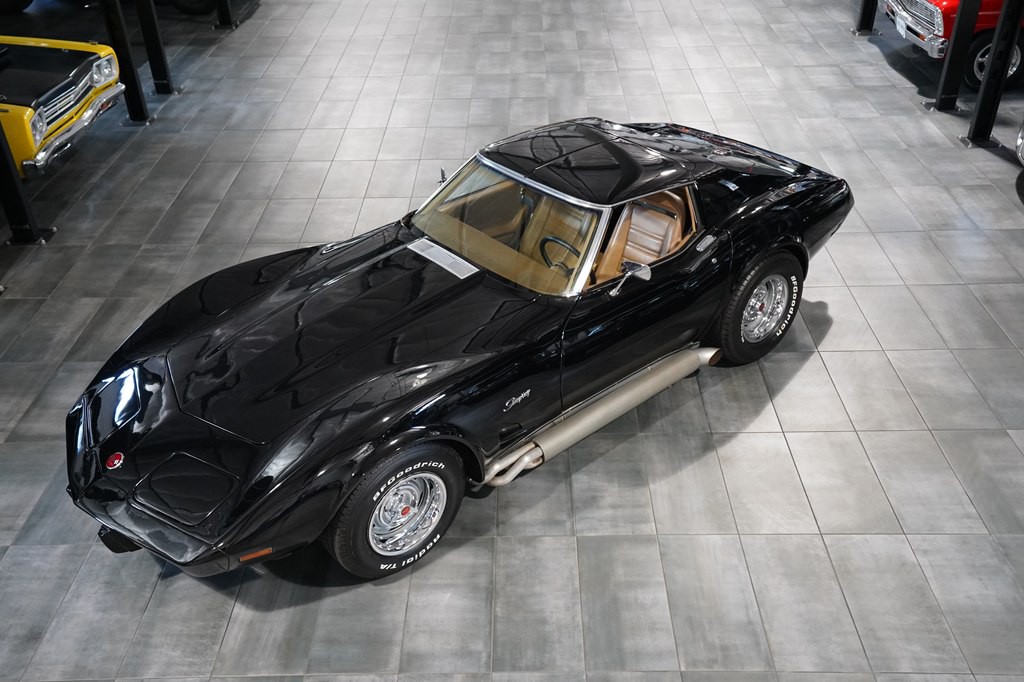 1975 Chevrolet Corvette Image 30