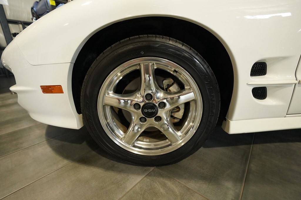 1998 Pontiac Firebird Image 10
