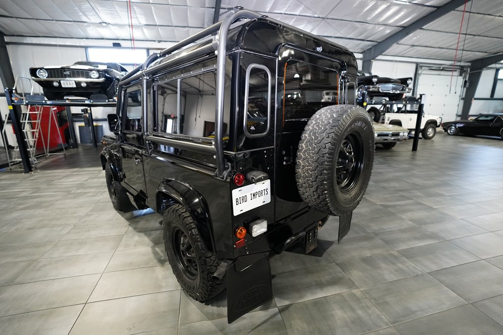 1995 Land Rover Defender Image 4