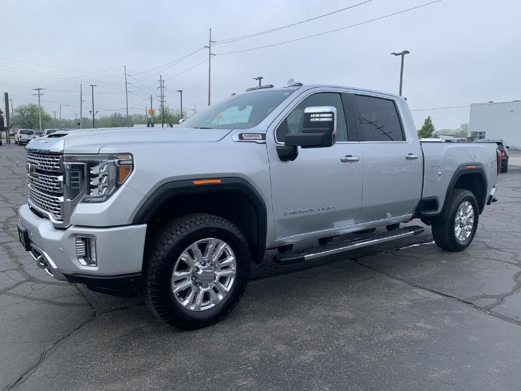 2023 GMC Sierra 2500 Image 4