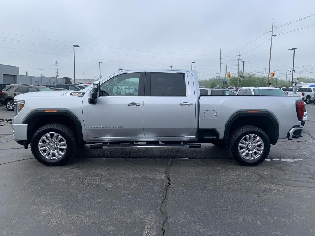 2023 GMC Sierra 2500 Image 5