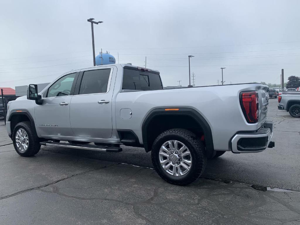 2023 GMC Sierra 2500 Image 6
