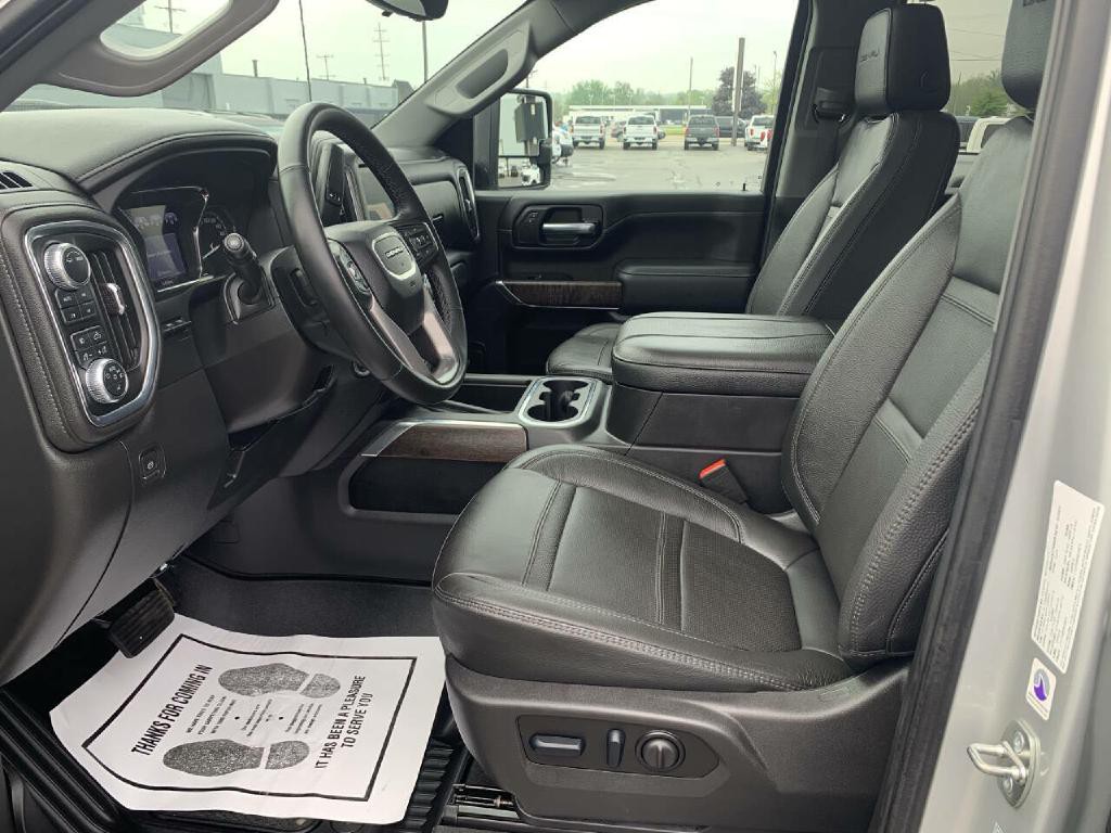 2023 GMC Sierra 2500 Image 14
