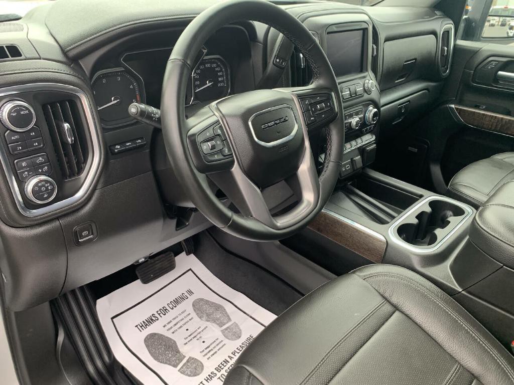 2023 GMC Sierra 2500 Image 16