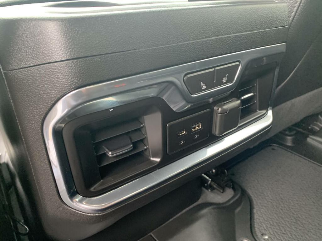 2023 GMC Sierra 2500 Image 27