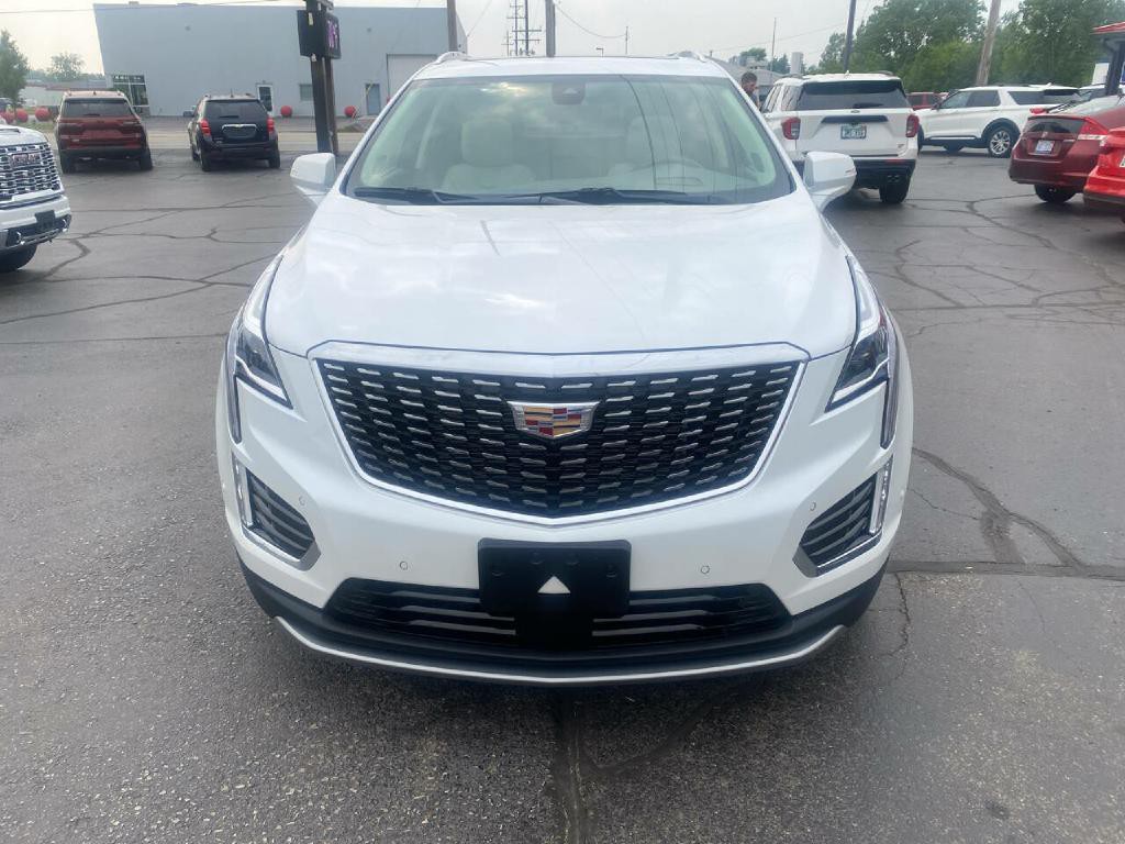 2023 Cadillac XT5 Image 3