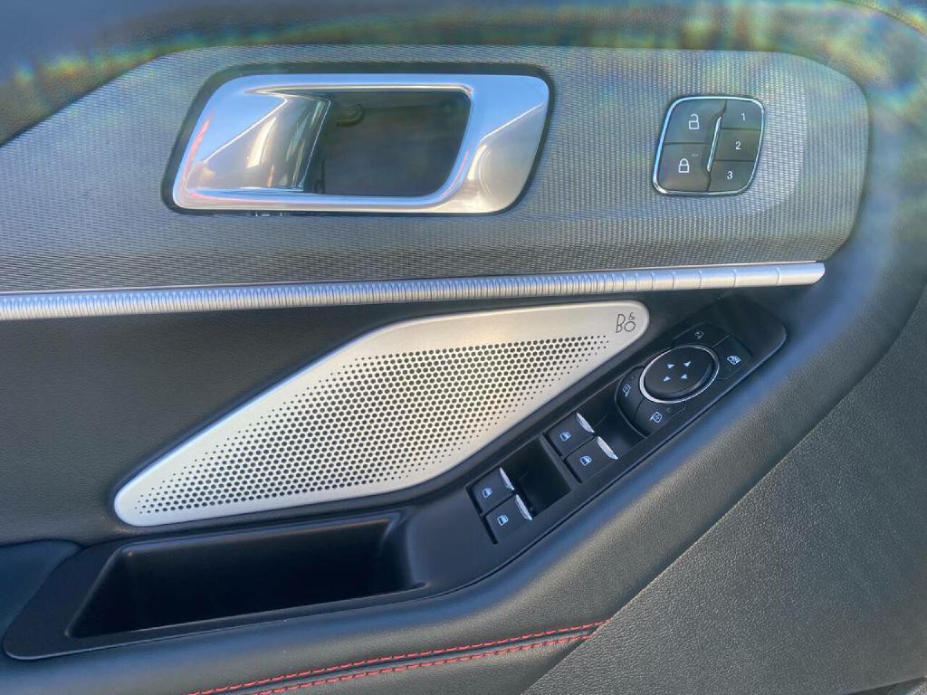 2025 Ford Explorer Image 26