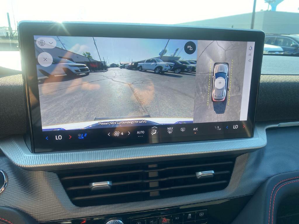 2025 Ford Explorer Image 29