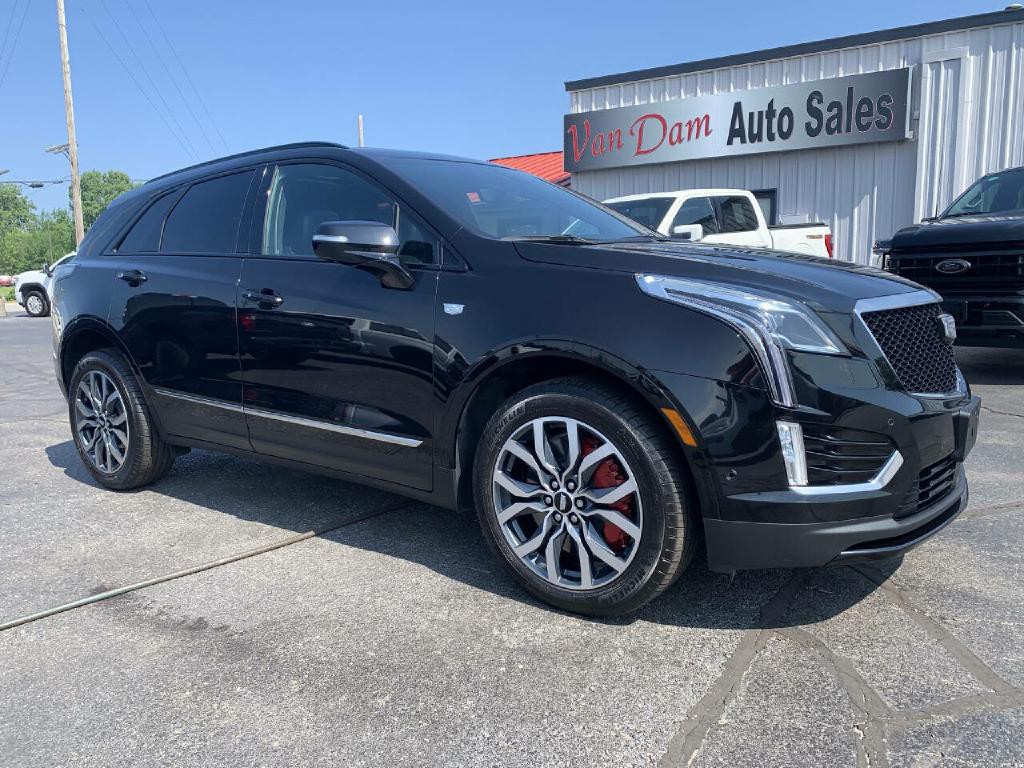 2024 Cadillac XT5 Image 2