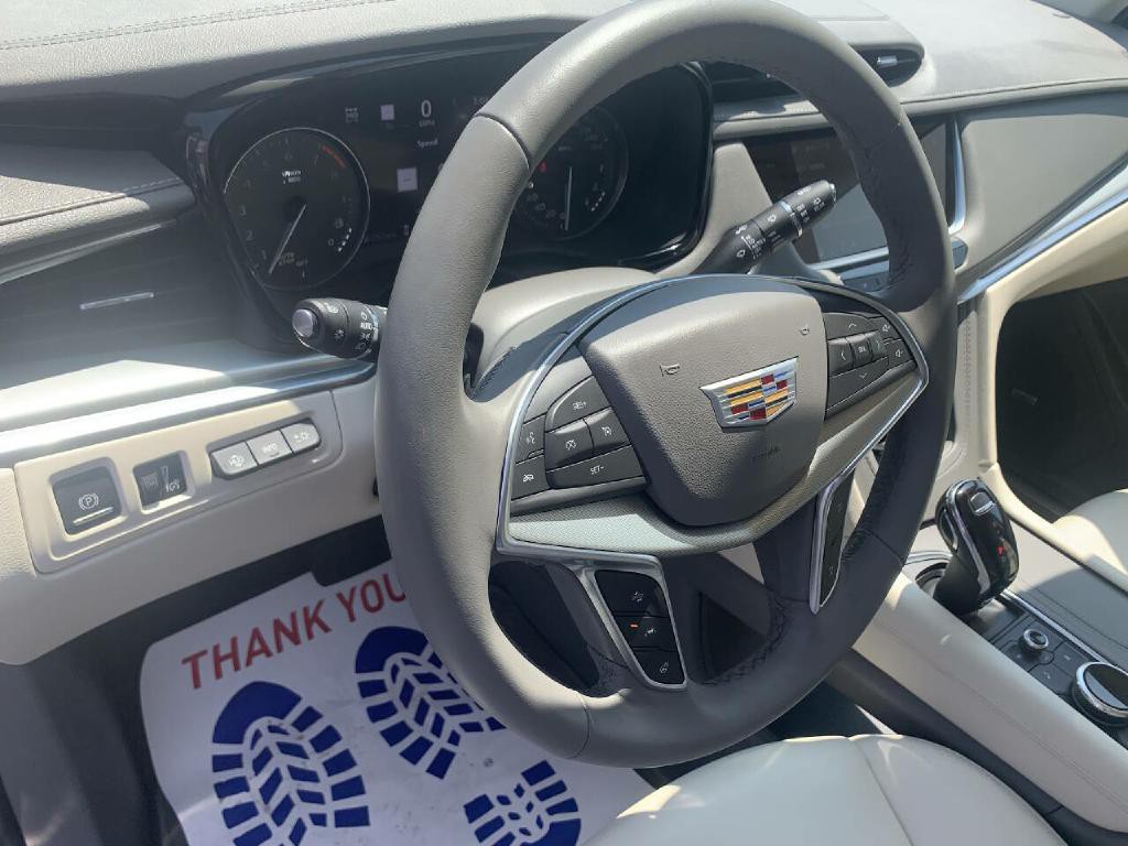 2023 Cadillac XT5 Image 12