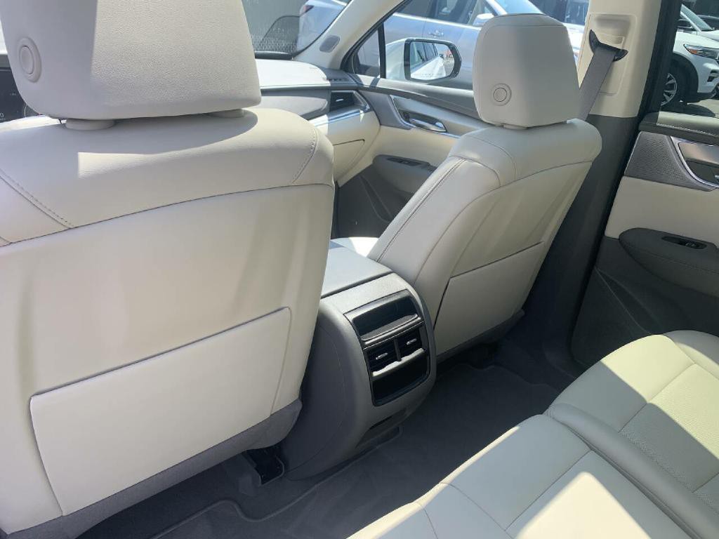 2023 Cadillac XT5 Image 23