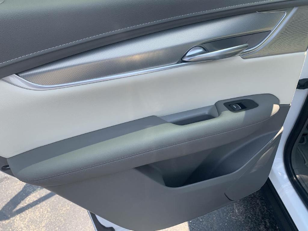 2023 Cadillac XT5 Image 24