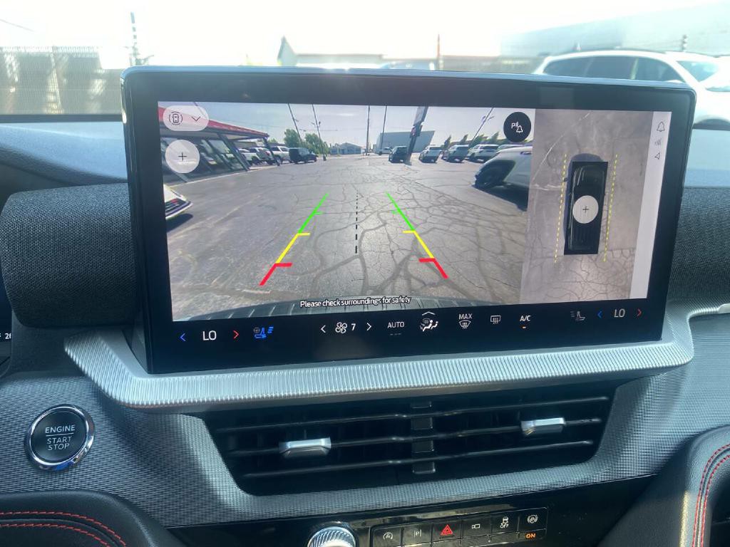 2025 Ford Explorer Image 33