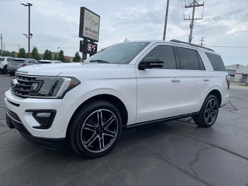 2019 Ford Expedition Image 3