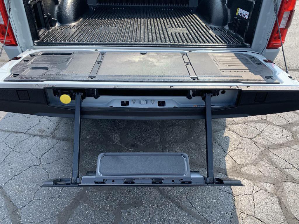 2023 Ford F-150 Image 12