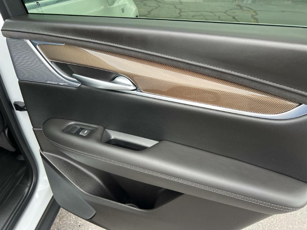 2023 Cadillac XT5 Image 13
