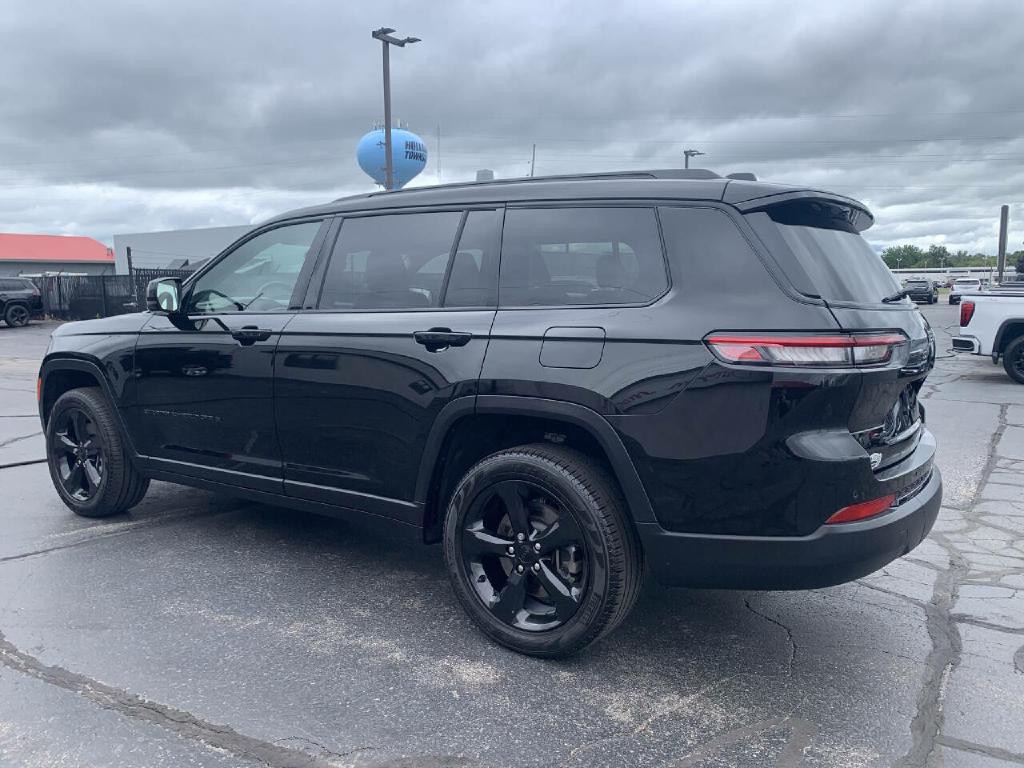 2023 Jeep Grand Cherokee Image 6