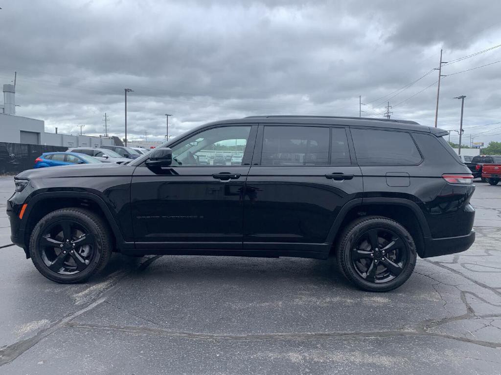 2023 Jeep Grand Cherokee Image 7