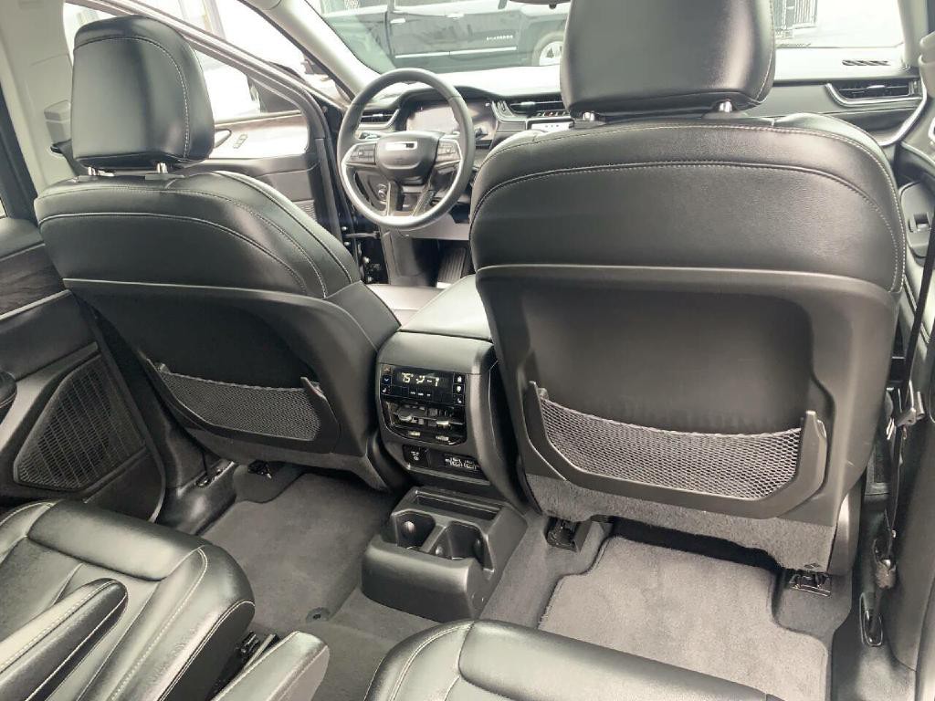 2023 Jeep Grand Cherokee Image 33