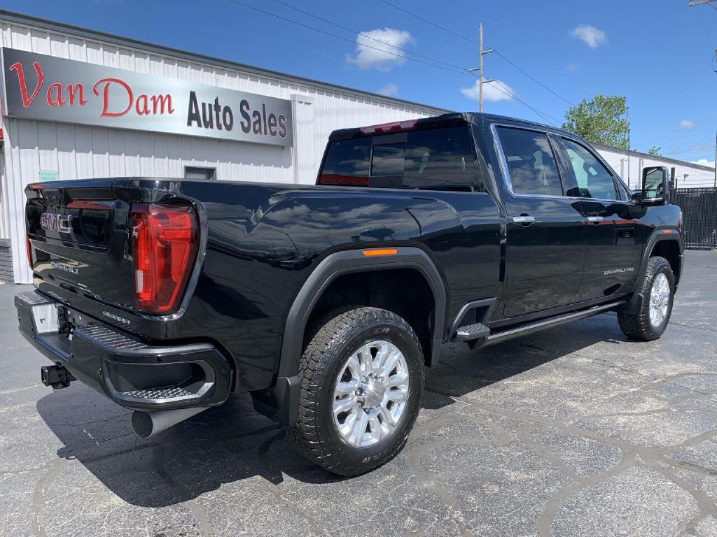 2023 GMC Sierra 2500 Image 8