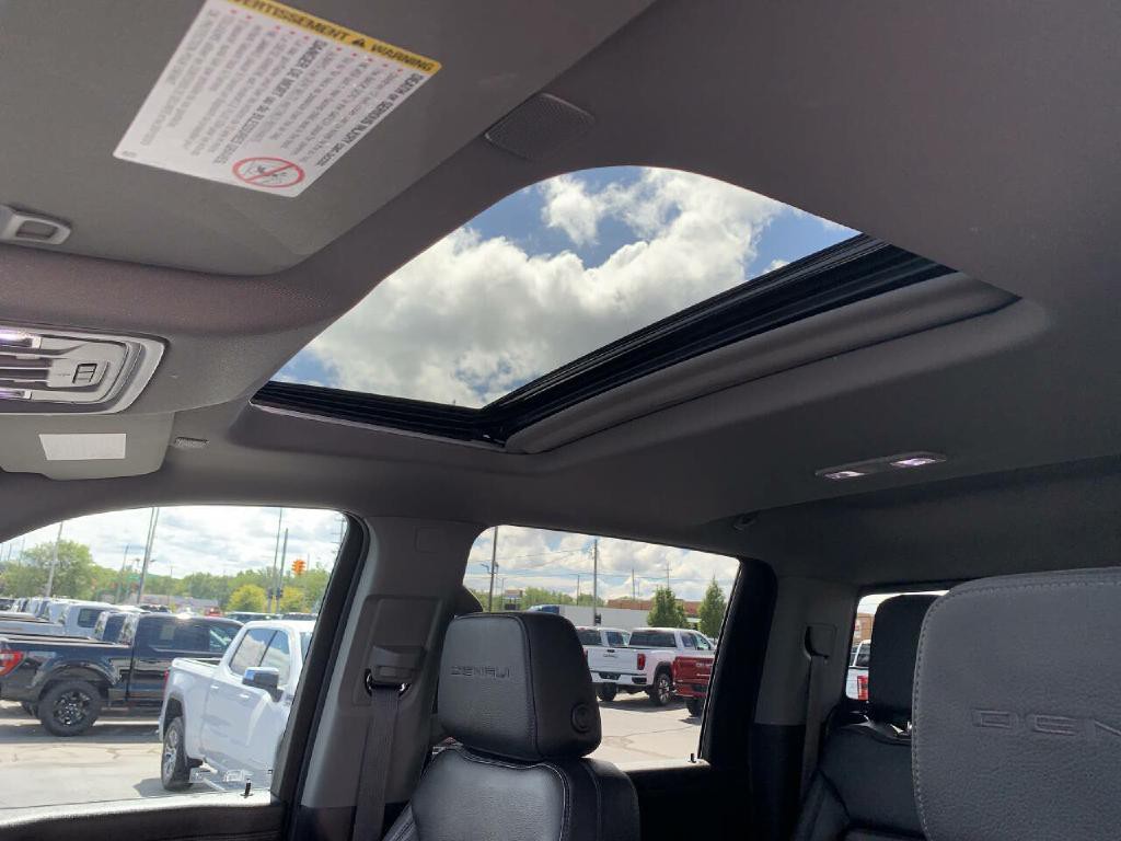 2023 GMC Sierra 2500 Image 14