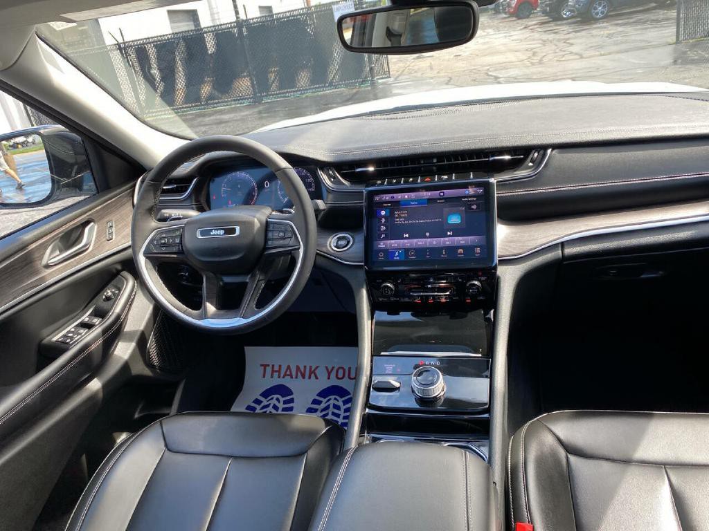 2023 Jeep Grand Cherokee Image 21