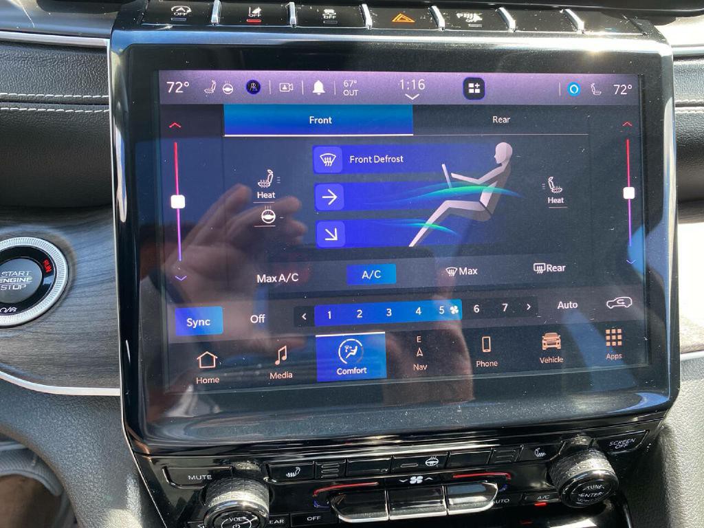 2023 Jeep Grand Cherokee Image 32