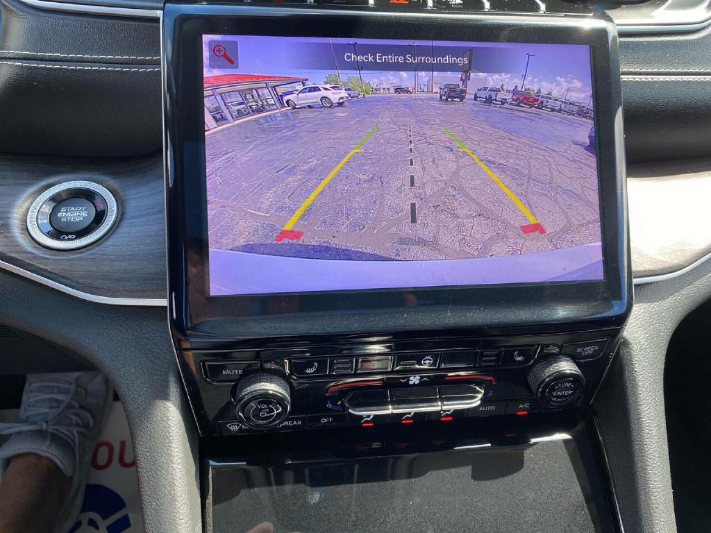 2023 Jeep Grand Cherokee Image 36