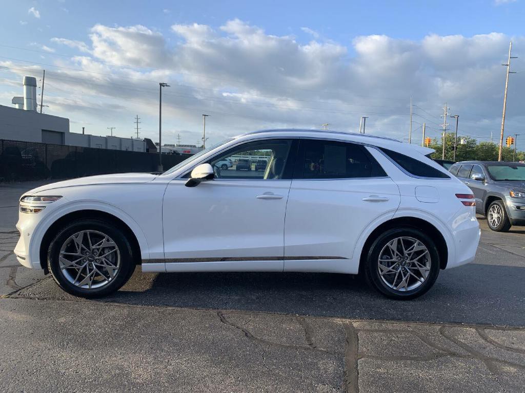 2023 Genesis GV70 Image 6