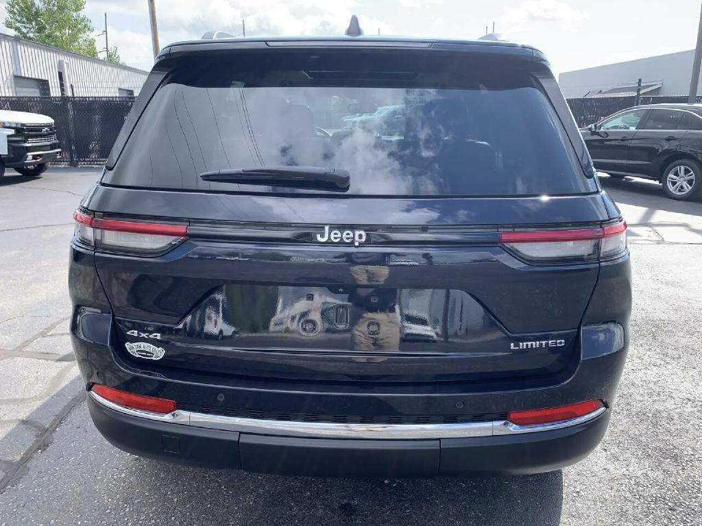 2023 Jeep Grand Cherokee Image 10