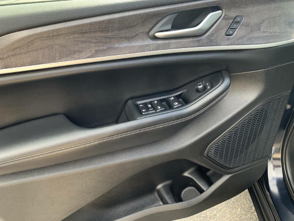 2023 Jeep Grand Cherokee Image 13